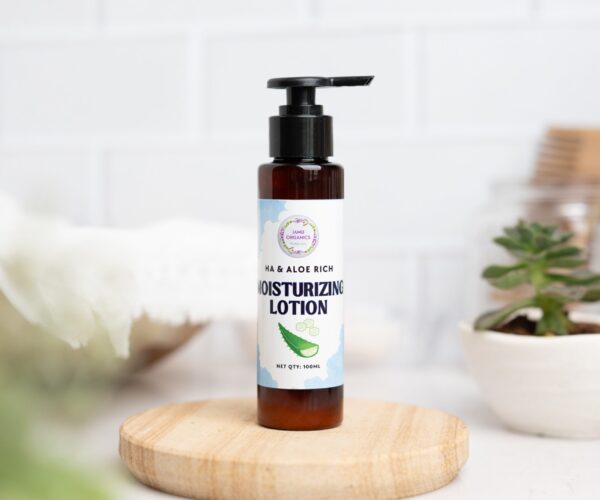Moisturizing lotion front image